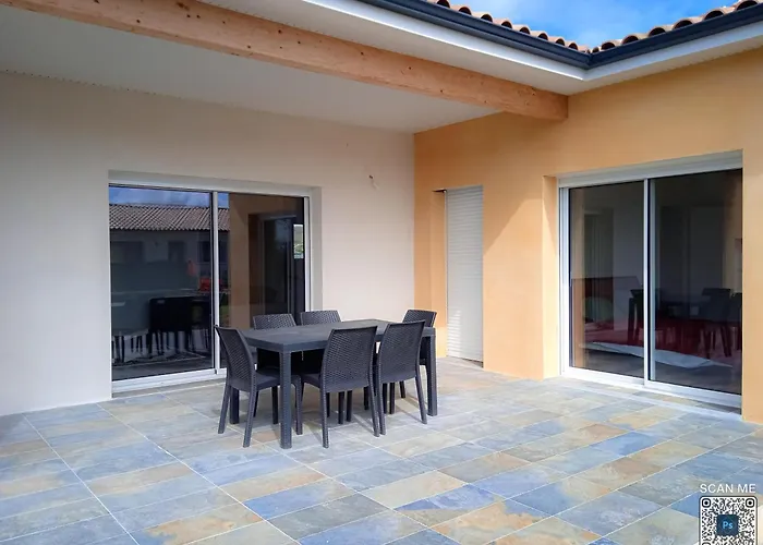 Вилла La Des Muriers Tres Spacieuse De 1 A 8 Voyageurs Avec Lit Bb Dans Un Environnement Calme Dans Les Coteaux *