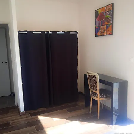 别墅 La Des Muriers Tres Spacieuse De 1 A 8 Voyageurs Avec Lit Bb Dans Un Environnement Calme Dans Les Coteaux *