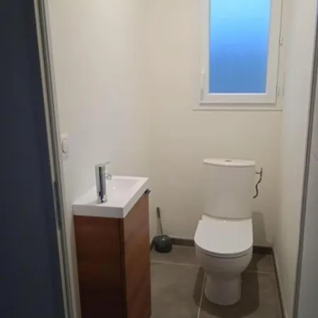 La Des Muriers Tres Spacieuse De 1 A 8 Voyageurs Avec Lit Bb Dans Un Environnement Calme Dans Les Coteaux