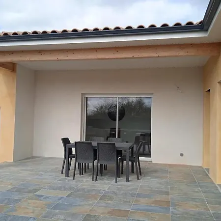 ヴィラ La Des Muriers Tres Spacieuse De 1 A 8 Voyageurs Avec Lit Bb Dans Un Environnement Calme Dans Les Coteaux Malause