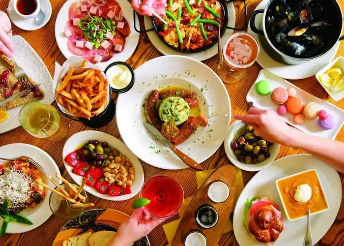 La Des Muriers Tres Spacieuse De 1 A 8 Voyageurs Avec Lit Bb Dans Un Environnement Calme Dans Les Coteaux * Malause