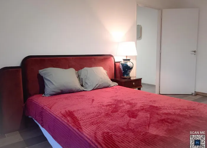 La Des Muriers Tres Spacieuse De 1 A 8 Voyageurs Avec Lit Bb Dans Un Environnement Calme Dans Les Coteaux Willa Malause