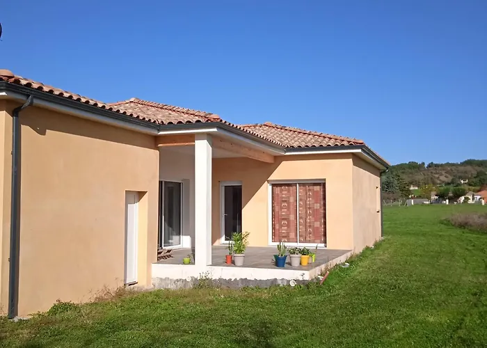 Willa La Des Muriers Tres Spacieuse De 1 A 8 Voyageurs Avec Lit Bb Dans Un Environnement Calme Dans Les Coteaux Malause